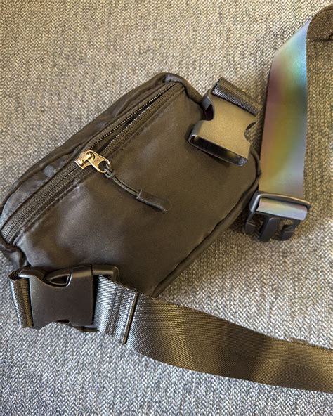 Almost Human Cross Bag – Black Crew