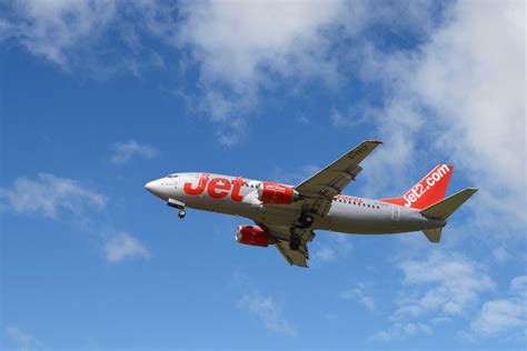 UMVA - How do you cancel a Jet2 flight? Refunds, fees and how to change your booking - what happens if jet2 cancel my holiday