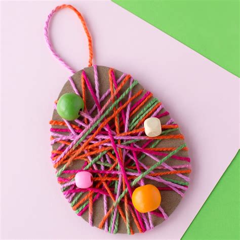 Yarn Wrapped Easter Egg Craft