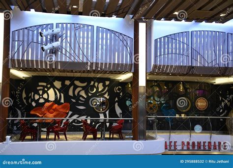 Wonderland Imaginative Cuisine Restaurant Aboard Royal Caribbean ...