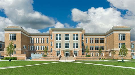 Bowling Green State University Hall - Mosser