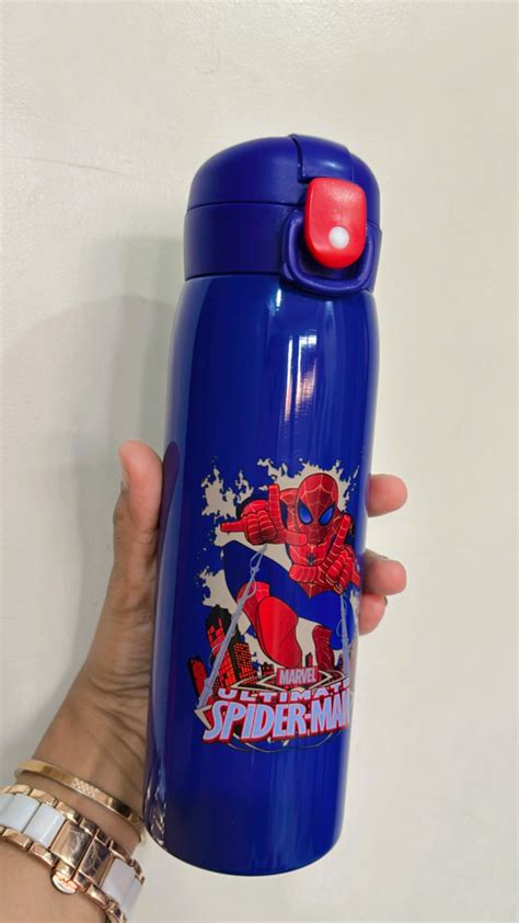 NIYO TOYS 500ml superhero water bottle featuring Spider-Man design in ...