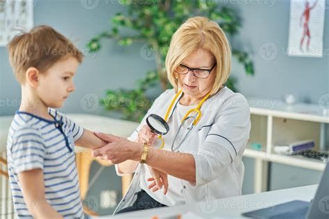 Pediatrics 的图像结果