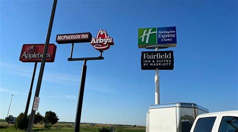 KNIGHTS INN MCPHERSON - Hotel Reviews & Photos - Tripadvisor