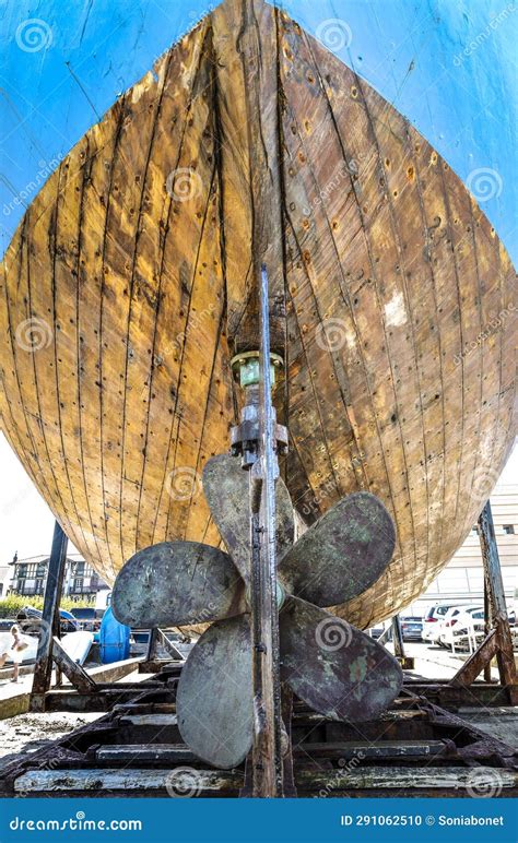 Rusty Propeller and Hull of Ship in the Slipway Editorial Image - Image ...