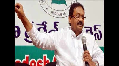 KCR govt should have alerted people before imposing lockdown: Shabbir ...
