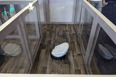 This Robot Is Capable Of Wireless Charging Over A Distance - MobyGeek.com