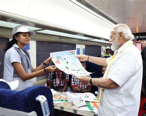 PM flags off Kerala’s first Vande Bharat Express between ...