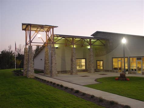 Oaks on Parkwood - Noland Health Services