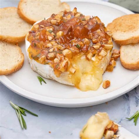5 Ingredient Baked Brie with Apricot Preserves - Cup of Zest