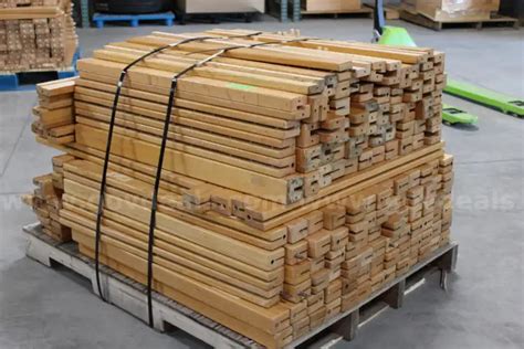 (150+)Oak Bed Legs for Lumber (Lot K) | GovDeals