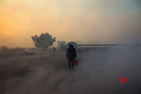 U.S. - SIMI VALLEY - FIRE #Gallery - Social News XYZ