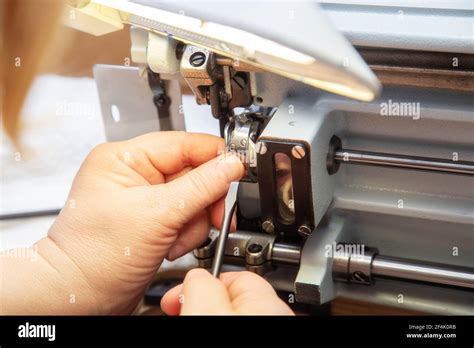 Sewing Machine Repair Help 的图像结果