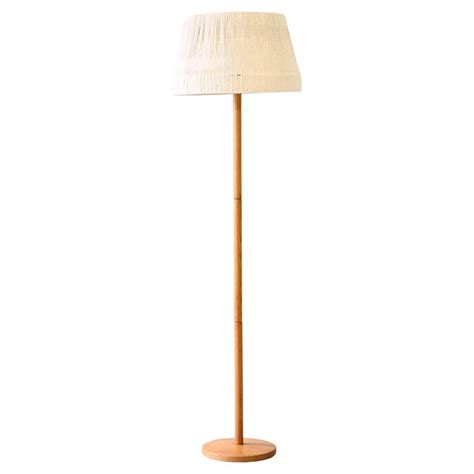 Vintage white floor lamp For Sale at 1stDibs