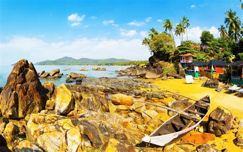 Pandava's Drum: Shaped Like A Cup, This Mysterious Rock In Goa Produces ...