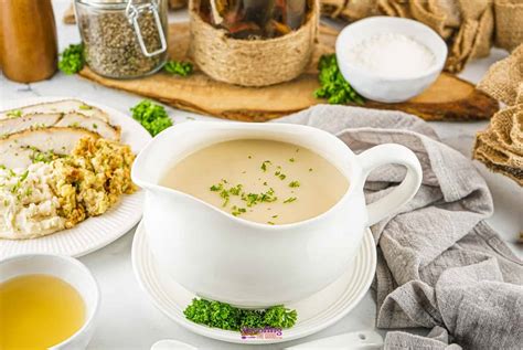 Easy Turkey Gravy from Drippings (No Mix Needed)