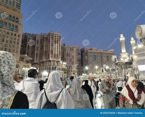 Inside of Mecca.Mecca, Located in Saudi Arabia, is the Holiest City in ...