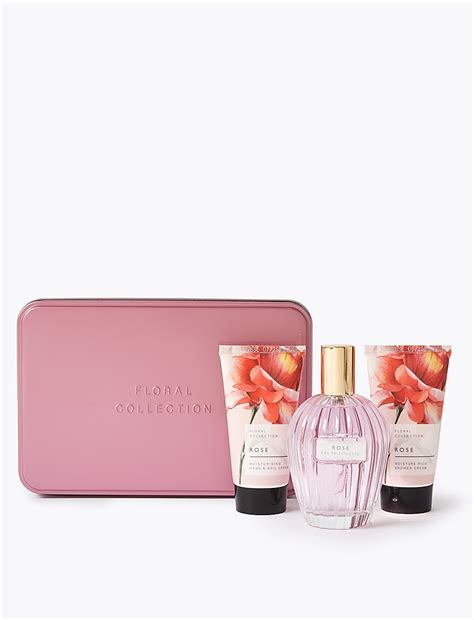 Buy Floral Collection Rose Gift Set at Marks & Spencer