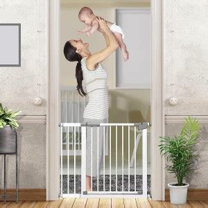 StarAndDaisy Safety Gate for baby/kids with Auto close, two way door ...