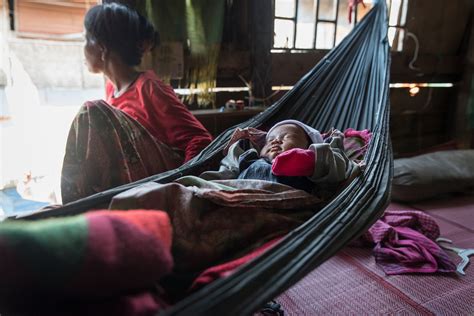 Poor People 的图像结果