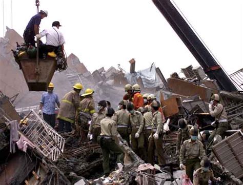 台湾・集集地震（1999年9月21日） ｜ 災害カレンダー - Yahoo!天気・災害