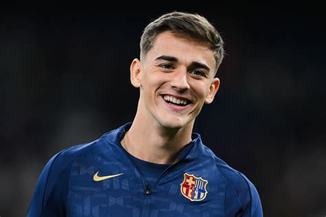 Barcelona's fans will love Hansi Flick's latest update on status of ...