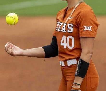 Hook 'Em Champions: Texas Longhorns Softball Team Returns Home as ...