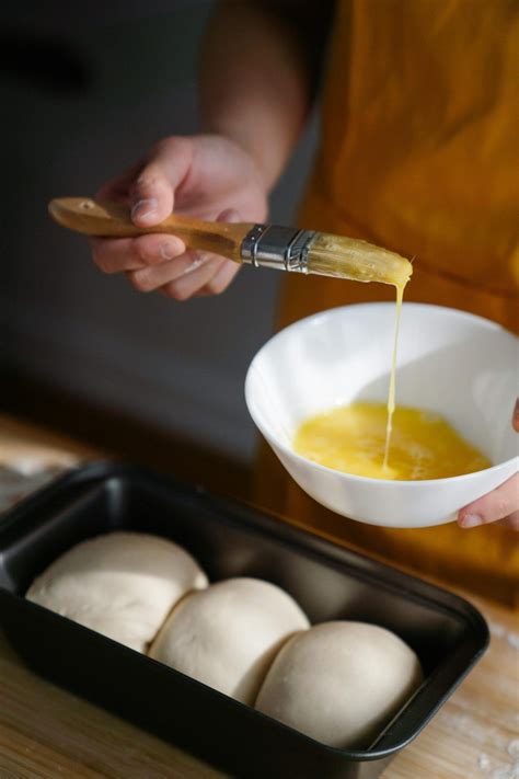 10 Best Egg Wash Substitutes: Including Vegan Alternatives - may eighty five in 2025 | Egg free ...