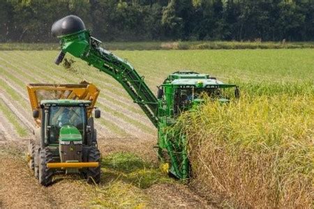 CH570 | Cosechadora de Caña | John Deere LA