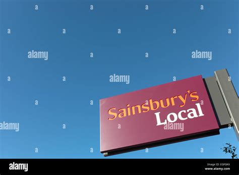 Sainsbury's Local Store 的图像结果