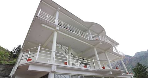 OYO 14158 The Kempty Fall Resort