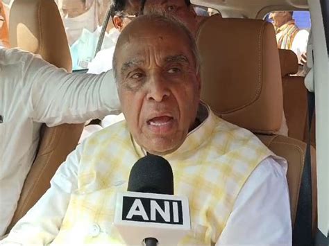 JPC Chairman Jagdambika Pal visits Karnataka's Vijayapura gets ...