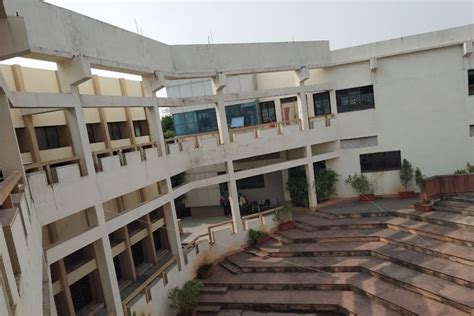 D. Y. Patil College of Engineering, Akurdi Pune M.Tech Review by ...