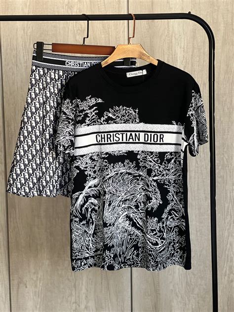 Pin by Luis Miguel on polos hombre | Black and white tees, Clothes ...