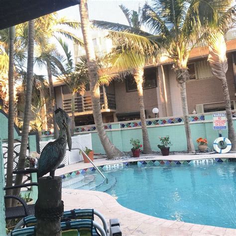 OASIS BEACH HOUSE (Hollywood) - Villa Reviews & Photos - Tripadvisor