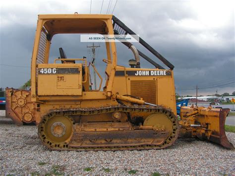 John Deere 450 G Dozer With Winch