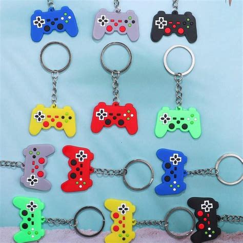 Set di 12 portachiavi a tema videogiochi, per il ritorno a scuola e per ...