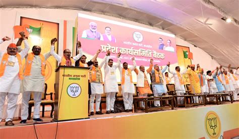 What does Congress have? We have Narendra Modi and God-like party ...