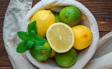Lime vs. Lemon: History, Differences, Benefits