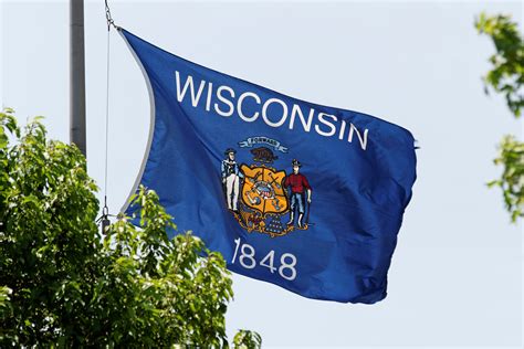 Wisconsin Exotic Animal Laws: Why It's One of America's Easiest States ...