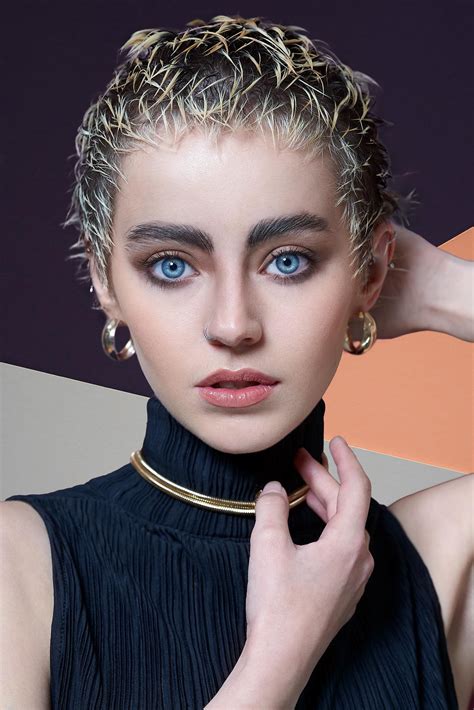 Short Wet Look Cropped Hair