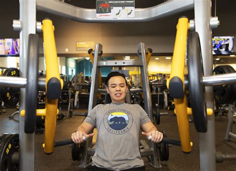 Should I Workout While Sore? | Chuze Fitness