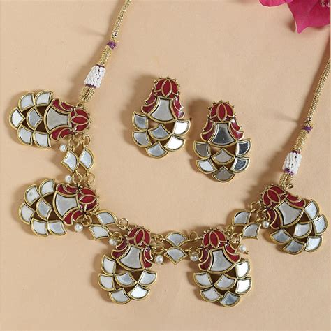 Buy Voylla Thikri Gold Plated Mirrored Choker Necklace Set Online