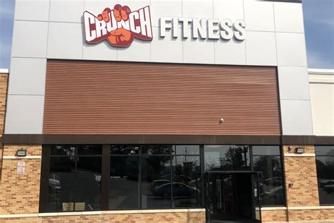 Crunch Fitness Gym