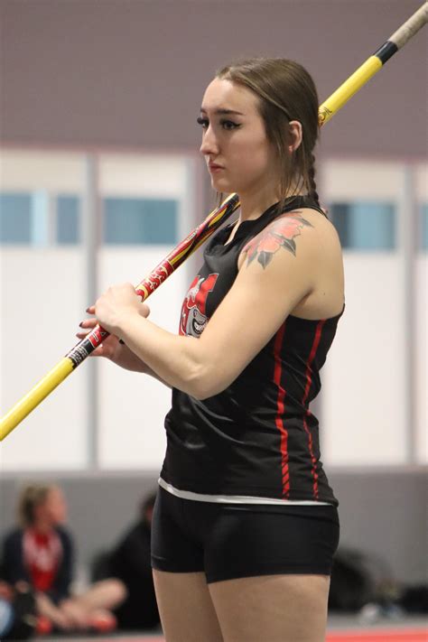 Track and Field 的图像结果