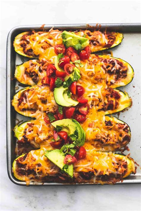 Easy Taco Stuffed Zucchini Boats | Creme De La Crumb