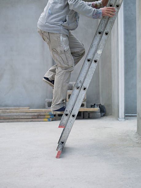 Climb Ladder 的图像结果