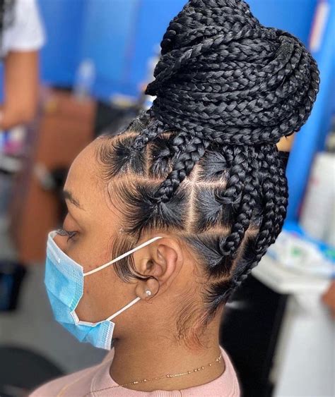 25 Big Braids Hairstyles to Make A Large Statement in 2024 - Braid ...