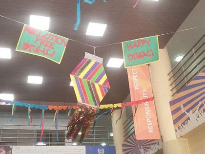 ROUND SQUARE PRIMARY : PLEDGE FOR AN ANTI-POLLUTION DIWALI at Dhirubhai ...