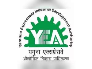 yamuna expressway plot: Yamuna Expressway authority plans footwear ...